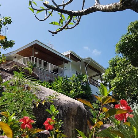 Passage Du Soleil Vila Anse Volbert Village Exterior foto