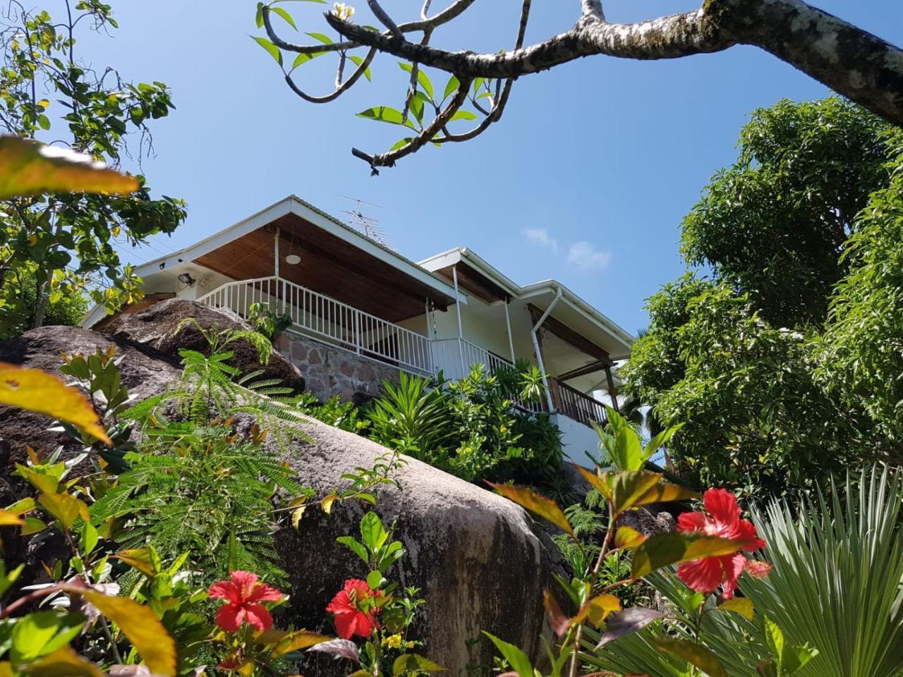 Passage Du Soleil Vila Anse Volbert Village Exterior foto